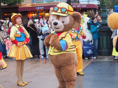 雨の日の上海ディズニーNo.２　ジェラトーニのポップコーンバケット　パレードの「街頭派対！」を楽しもう　上海客莱福諾富特酒店宿泊