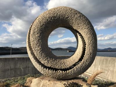 瀬戸内海の島巡り～北木島（岡山県笠岡）：「石の島」で日本遺産に認定された笠岡諸島の「石と流し雛の島」