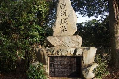 兵庫散歩〈淡河城址・昆陽池・千里川〉