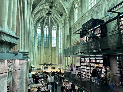 春休み！娘と行くオランダ女子旅②　のどかな国際都市マーストリヒトで世界一美しい本屋へ行く