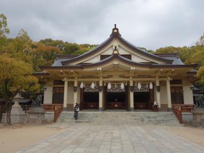 湊川神社に参拝。楠木正成は何処に。