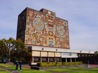 2020正月 中米３ヶ国遺跡巡りの旅（５）世界遺産メキシコ国立自治大学 (UNAM) の壁画