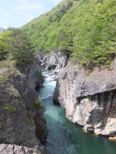 新緑の龍王峡へ