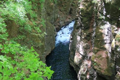 吾妻線岩島駅から川中温泉へ 駅から歩いて温泉vol.2<その2>吾妻峡を歩き川原湯温泉へ