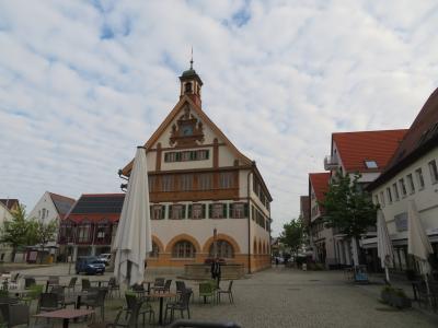 心の安らぎ旅行（2023年 ４年ぶりのドイツ♪ Metzingen メッツィンゲンのRathaus 市庁舎など Part4)