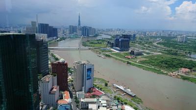 エバー航空Cクラス（仙台→台北→ハノイ、ホーチミン→台北→仙台）で行くハノイ、ホーチミン