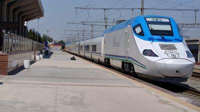 ウズベキスタン鉄道タシュケントからサマルカンドまで　その3