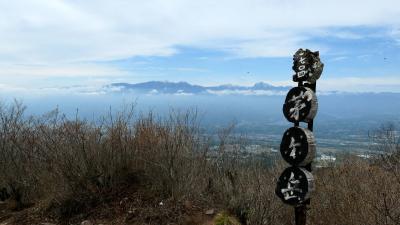 茅ヶ岳　～深田久弥氏を偲びつつ、山頂の大パノラマに快哉～