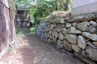 本島でクラフトビール、ほろ酔いで牛島を歩く 瀬戸内あいらんど紀行vol.29