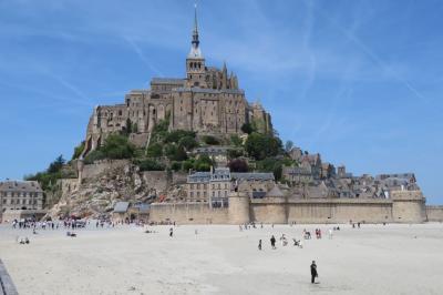 フランス旅行　２／３　（モンサンミッシェルとモネの庭園、セーヌ川クルーズ）