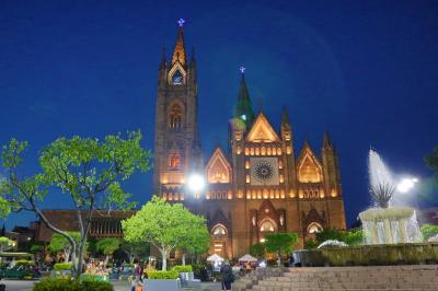 【メキシコ】Templo Expiatorio del Sant&#237;simo Sacramento