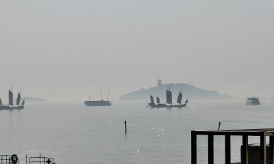 無錫太湖エリアの国家AAAAA級-黿頭渚風景区・太湖仙島にて