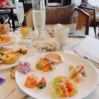 2023 沖縄 2 琉球ホテル&リゾートクラブラウンジで朝食 電動自転車で沖縄そばと白くま巡り