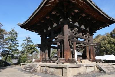 春のいざいざ奈良旅♪　Vol.300　奈良の美しい朝散歩：東大寺鐘楼♪