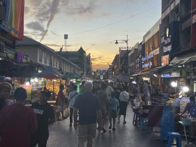 有休いらず！今度こそKL行くぞ・・・のハズが、またまた土壇場でバンコクステイ