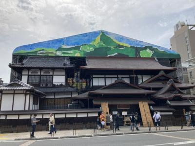 10歳7歳連れ&#11088;︎道後温泉本館へ