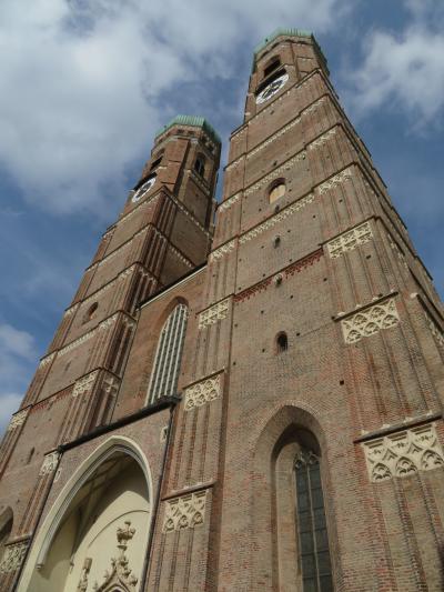 心の安らぎ旅行（2023年４年ぶりのドイツ♪Munchen ミュンヘン Frauenkirche フラウエン教会Part38)