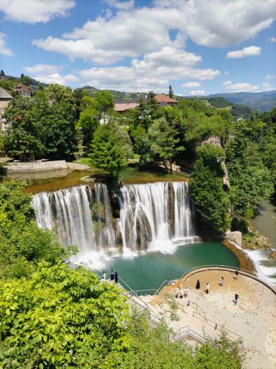 シニア夫婦　バルカン半島旅行４　ボスニア・ヘルツェゴビナの小さな町　バニャ・ルカとヤイツェ