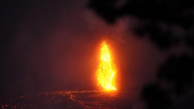 23年ハワイ旅行③　2日目　世界遺産キラウエア火山とマウナケア山麓星ツアー　溶岩大迫力
