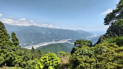 こんな暑い日でも、けっこう涼しい身延山☆