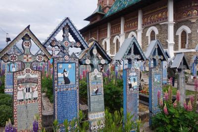 ルーマニア・ブルガリア周遊17日間(6)---陽気な墓のあるサブンツァ村・マラムレシュ・グラフモール