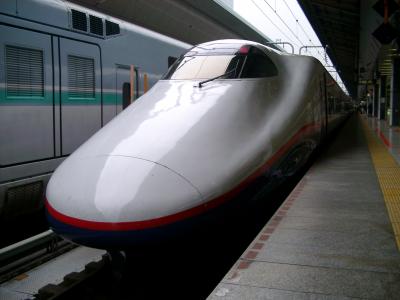 列車-E2系