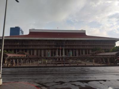 台風でちょっとにわか雨。3日目。