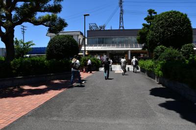 高架工事中の松山駅