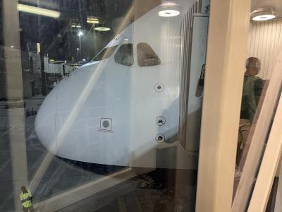 ２０２３年８月③　ワンワールド特典航空券で行く　ビジネスクラス満喫一人旅　BA106-388