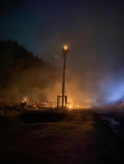 広河原(ひろがわら)の松上げ