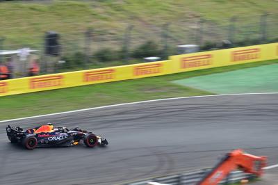 F1　オランダGP観戦の旅・・・１　（オレンジの海に飛び込む旅）