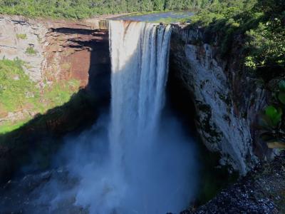 ガイアナ旅行（２）世界最大級！カイエチュールの滝