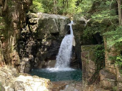 避暑の滝めぐり( 夕森渓谷、付知峡)、苗木城跡とおすすめのモーニングも！