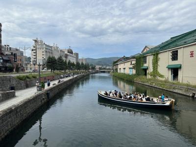 小樽での2時間の散策とお寿司のランチ（千歳からニセコへの列車の乗り換えで）