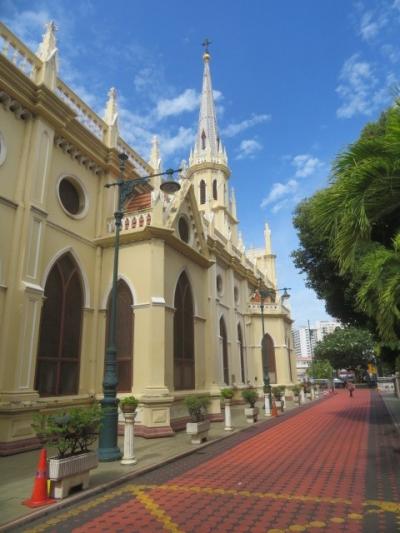 タイ　「行った所・見た所」　バンコクのタラート・ノーイ（聖ロザリー教会など）周辺を散策