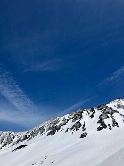 雪の大谷と雄山