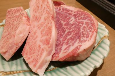 寅松で神戸牛ステーキを堪能す　