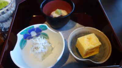 勝浦のホテルでおいしい朝食をいただきました。