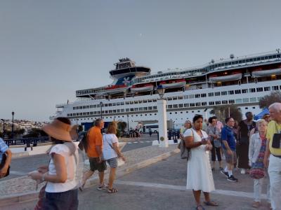 ギリシャエーゲ海クルーズの旅②エミレーツ航空&エーゲ海クルーズ