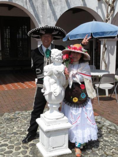 結婚５１周年記念をリトル世界一周でコスプレ旅