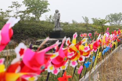 2023年８月　ねぶたを見るために三沢空港から青森へ その３　初めての霊場恐山は霧でおどろおどろしい雰囲気、温泉が気持ちよかった！