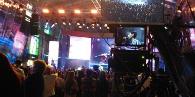 2023/10エアアジアXでバンコク(1)ビルキンが歌う！トヨタ新作発表会