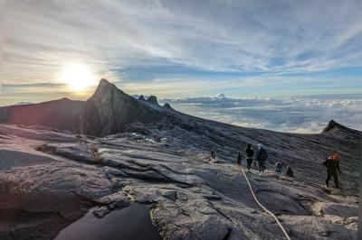 2023年週末海外計画第1弾　マレーシア最高峰キナバル山を攻め落とす旅（エピソード4：キナバル山登山2日目登頂編）