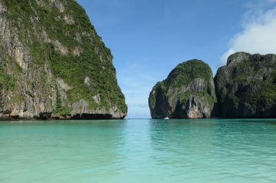 (4)プーケット・ピピ11泊：7日目～圧倒的透明度のピピレイ島、絶景マヤベイ　