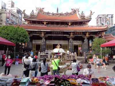 ビジネスクラスで台北・マニラ 1(羽田~台北)