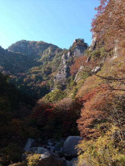 紅葉の昇仙峡とロープウェイで行く羅漢寺山(弥三郎岳)
