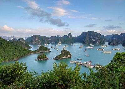 父娘3人棚ぼたビジネスクラスで行くベトナム旅行【ハノイ・チャンアン・ハロン湾】