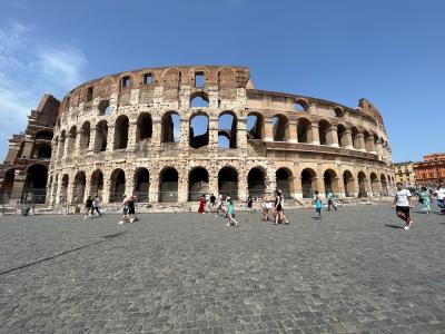 ローマ6日目 コロッセオ、フォロ･ロマーノ観光もプライベートガイドで