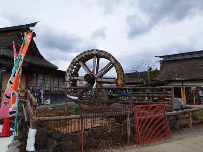 秋の山梨紅葉旅（１）忍野八海・北口本宮冨士浅間神社