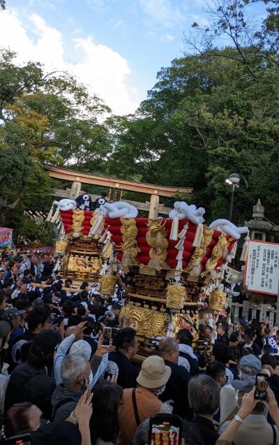 神戸  灘の酒造巡りと「枚岡神社 秋郷祭 ふとん太鼓」